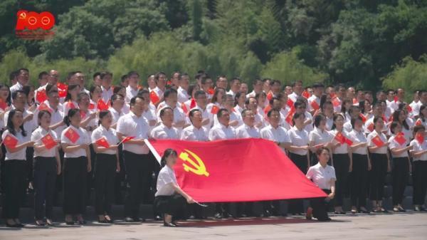 电影《哥，你好》总票房破亿，为什么“你好”系列的电影都这么叫卖呢？游戏画面